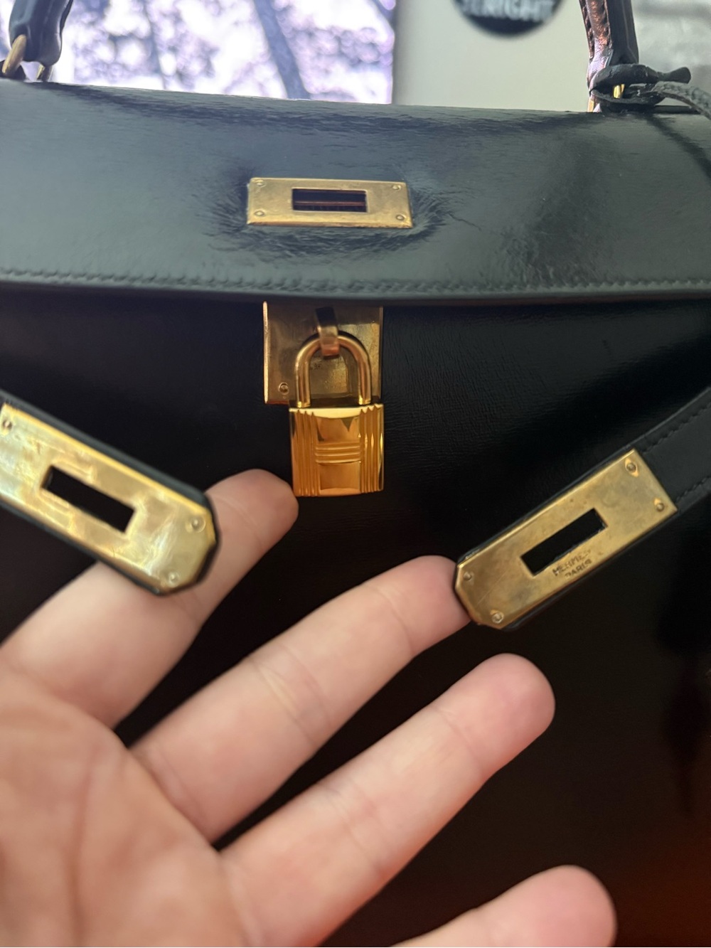 Ultra Vintage 1960 Hermes Kelly 32 Box Calf Dust Bag, Lock/Key/Clochette, Strap - Picture 15 of 17